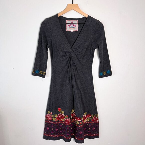 Johnny Was Gray 3/4 Sleeve Embroidered Front Twist Knee Length Dress Size XS - Picture 1 of 6